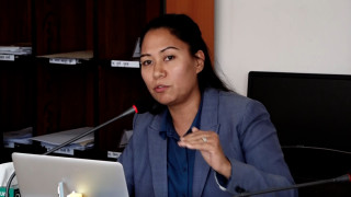 सुमनाको आक्रोश : शिक्षा विधेयक होल्ड गरेर राजनीतिक खेल नखेलौं