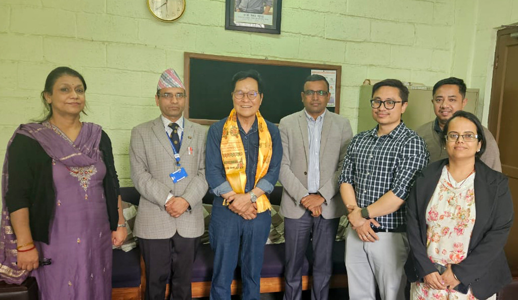 नेपाल इन्जिनियरिङ कलेजमा कोरियाली प्राध्यापकको भ्रमण