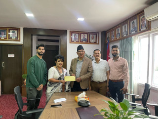 एनसीआईसीकेकी सचिव महराद्वारा अर्थमन्त्री पौडेलसँग भेट, बजेटमार्फत नीतिगत भ्रष्टाचार रोक्न आग्रह