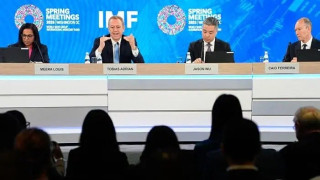 विश्व अर्थतन्त्रको विकासमा भारी गिरावट आउने अन्तर्राष्ट्रिय मुद्रा कोषको अनुमान