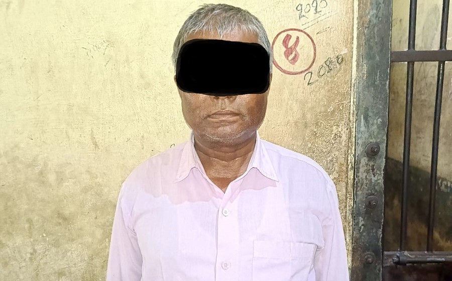 पर्सामा एक महिलामाथि सामूहिक बलात्कार, एक जना पक्राउ