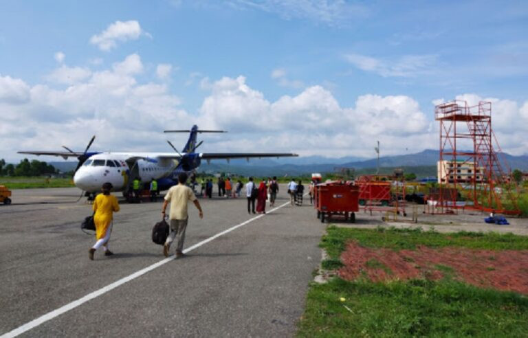 विमानस्थलको रनवेमा जमिनमुनिबाट पानी निस्कियो, दुई दिन विमानस्थल बन्द