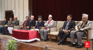 कांग्रेसले बोलायो केन्द्रीय कार्यसमितिको आकस्मिक बैठक