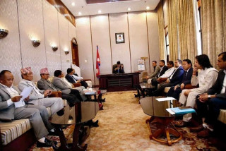 प्रचण्डले बोलाए विपक्षी दलको बैठक