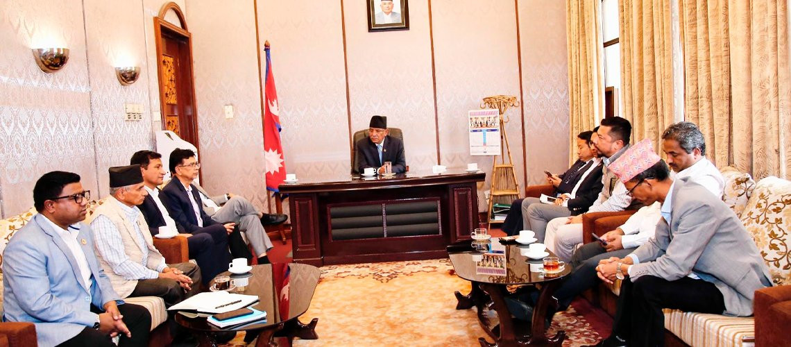 भिजिट भिसा प्रकरणको उच्चस्तरीय छानबिन समिति गठन नभएसम्म सदन चल्न नदिने विपक्षी दलहरूको अडान