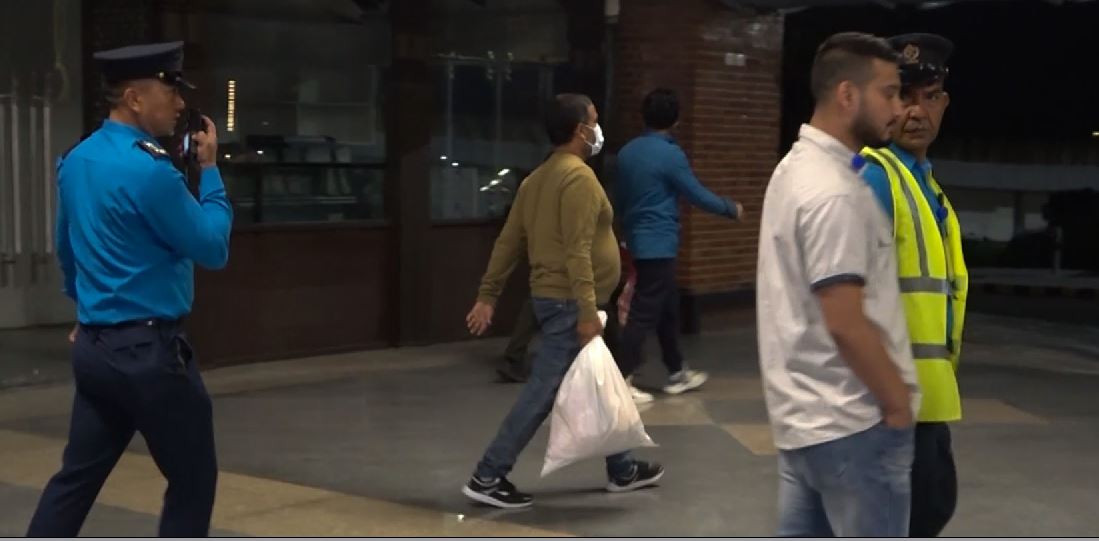 अमेरिकाबाट डिपोर्ट भएका ३७ जना कागजपत्रविहीन (विवरणसहित)