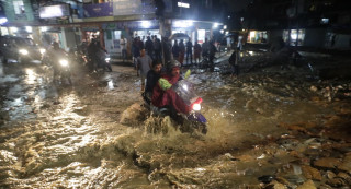 आज काठमाडौँसहित २७ जिल्लामा बाढीको ‘मध्यम जोखिम’