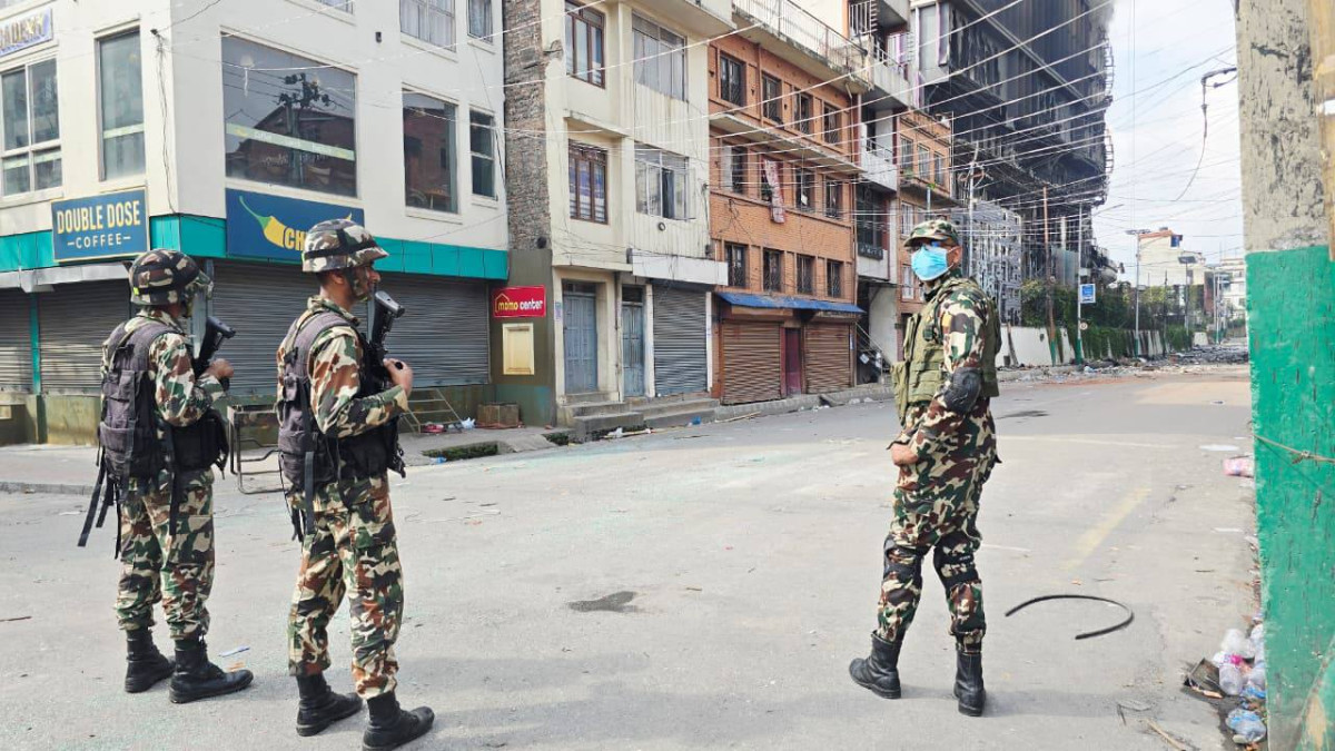 भोलि पनि दिनभर निषेधाज्ञा, राति कर्फ्यू