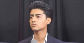 दल घोषणा गर्दै मिराज ढुंगाना