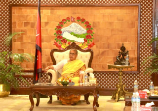 प्रधानमन्त्रीसँग गृहमन्त्रीसहित चारवटै सुरक्षा निकायका प्रमुखले गरे छलफल