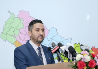 समाज रुपान्तरणका लागि चलचित्र क्षेत्रले खेलेको भुमिका अविस्मरणीय छ: मन्त्री खरेल