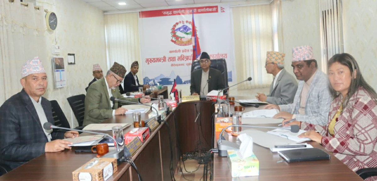 कर्णालीमा मन्त्रालय संख्या घटाइयो, २५ जना कर्मचारीको दरबन्दी कटौती