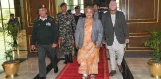 नेपाली सेनालाई प्रधानमन्त्रीको निर्देशन: चुनावमा एक थोपा रगत नबग्नेगरी खटिनुस्