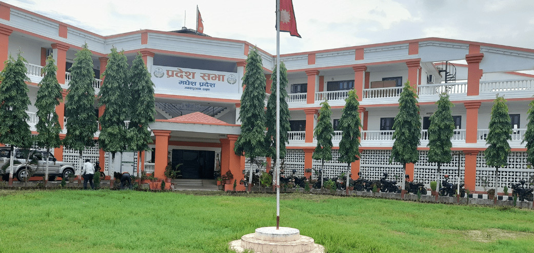 सर्वोच्चको परमादेशपछि मधेसमा राजनीतिक हलचल