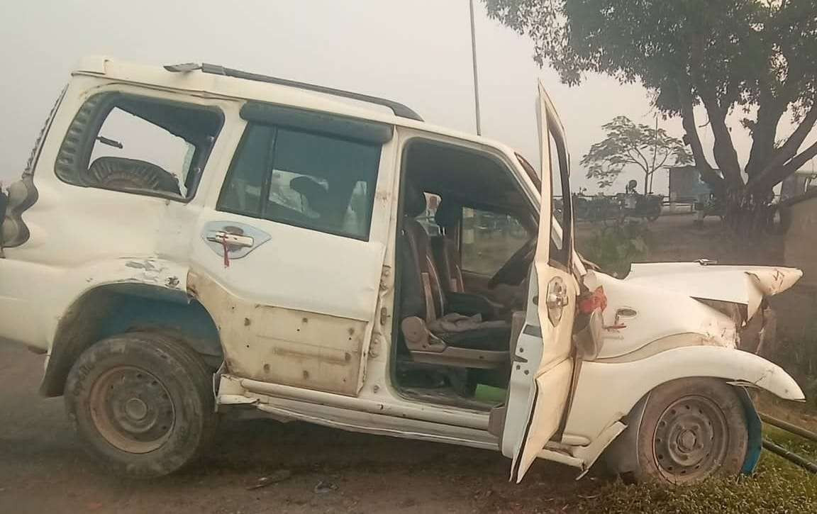 तीन सवारीसाधन एक आपसमा ठोक्किदा चालकसहित सात जना घाइते