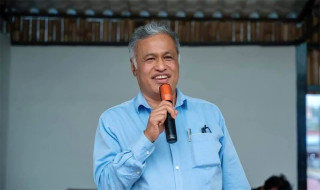 गुण एयरलाइन्सका सञ्चालक राजेन्द्र शाक्य पक्राउ