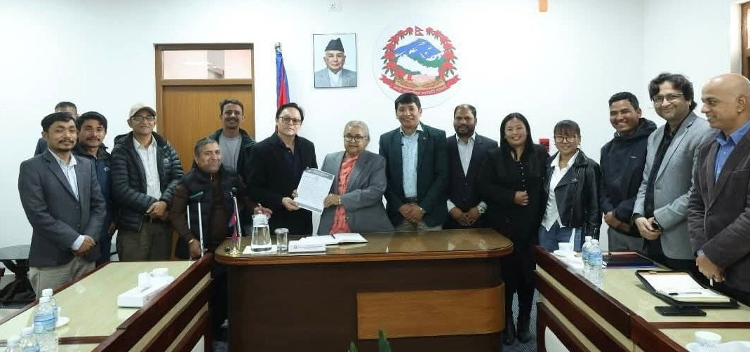 प्रलोपाले बुझायो प्रधानमन्त्री कार्कीलाई ४ बुँदे मागपत्र (पूर्णपाठसहित)