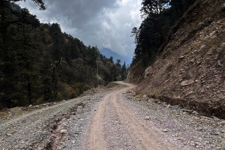 मोरङको रतुवा-केशलिया सडक निर्माणको ठेक्का तोडियो