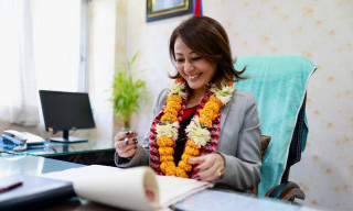 नवनियुक्त महिला तथा बालबालिका मन्त्री श्रेष्ठद्वारा पदभार ग्रहण