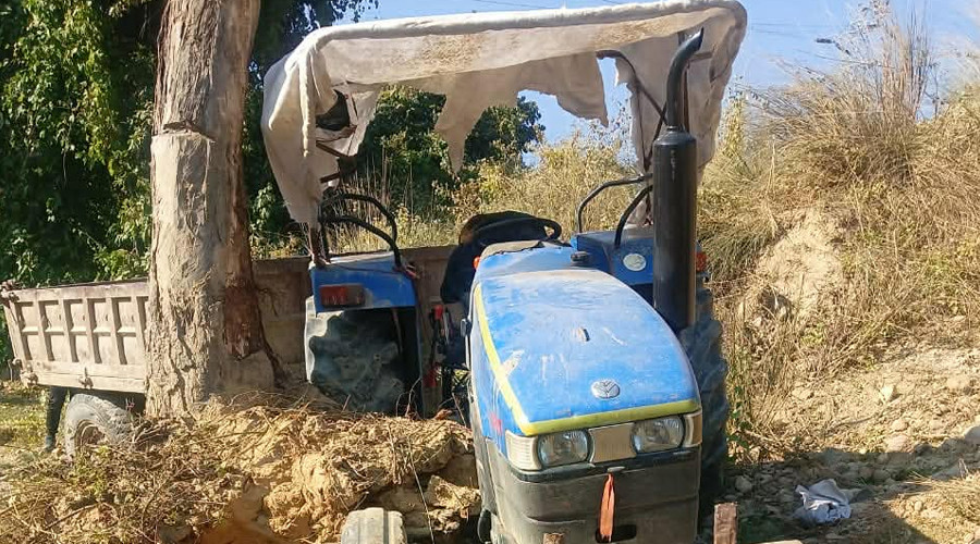 मकवानपुरको अधेरीमा ट्याक्टर दुर्घटना हुँदा ३ जनाको मृत्यु, १९ जना घाइते