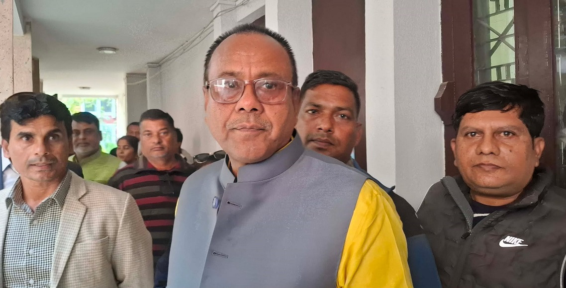 मधेसका मुख्यमन्त्री यादवले पुस ४ मा विश्वासको मत लिने