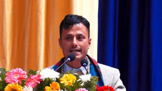 विमानस्थलको ढोका थुनेर मात्र बढ्दो पलायन रोक्न सकिँदैनः महानिर्देशक तिवारी