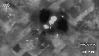 इजरायली सेनाद्वारा दक्षिणी लेबनानमा भीषण हवाई आक्रमण