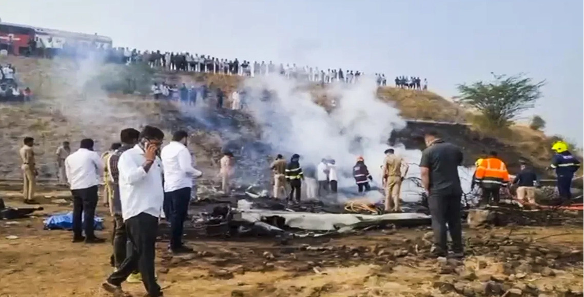 अवतरण गर्ने क्रममा जहाज जलेर टुक्रा-टुक्रा: दुई पाइलटसहित ५ जनाको मृत्यु भएको पुष्टि