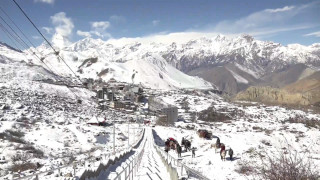 मुस्ताङमा ‘सेतो स्वर्ग’को सुन्दरता (तस्बिरसहित)