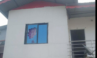 झापा- ५ मा रास्वपाको सम्पर्क कार्यालय रहेको घरमा ढुंगा प्रहार