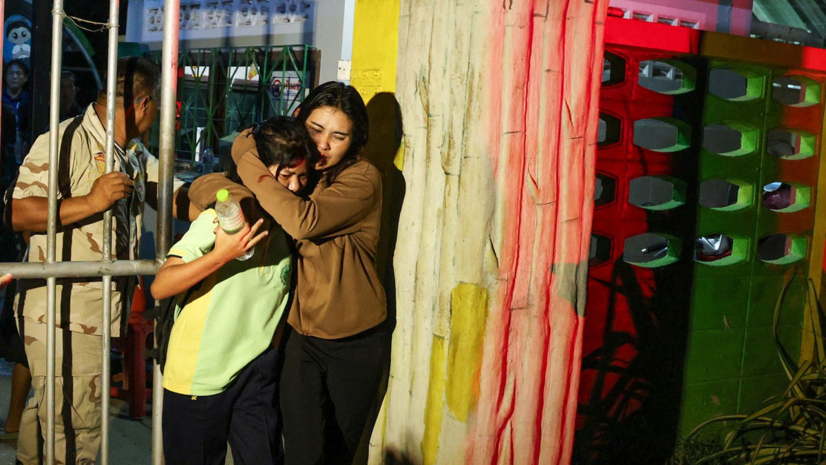 थाइल्यान्डको एक विद्यालयमा गोली चल्दा प्रधानाध्यापकको मृत्यु