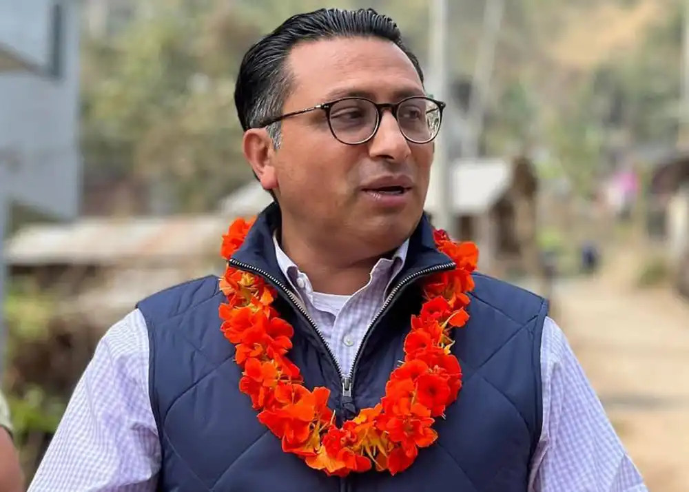 तनहुँ- १ बाट रास्वपाका डा. स्वर्णिम वाग्ले विजयी