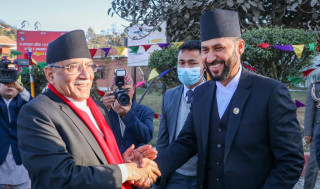 रवि र प्रचण्डबीच टेलिफोन सम्वाद, के भयो कुराकानी ?