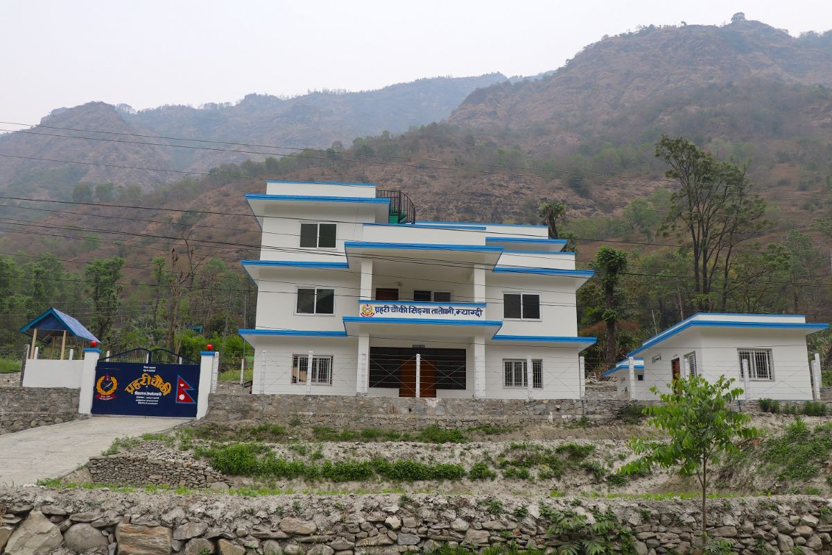 ३ करोड ५० लाखभन्दा बढीको लगानीमा प्रहरी चौकी भवन निर्माण