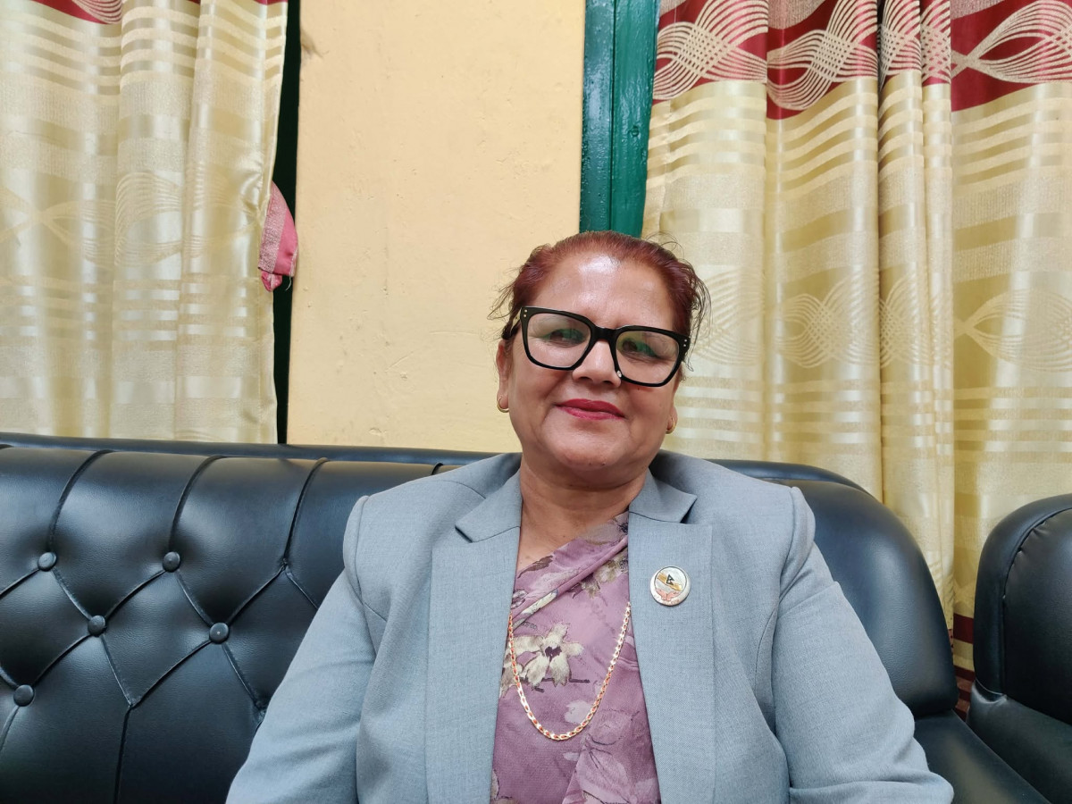 राष्ट्रिय सभा उपाध्यक्ष लीला भण्डारी एमालेका सबै जिम्मेवारीबाट अलग