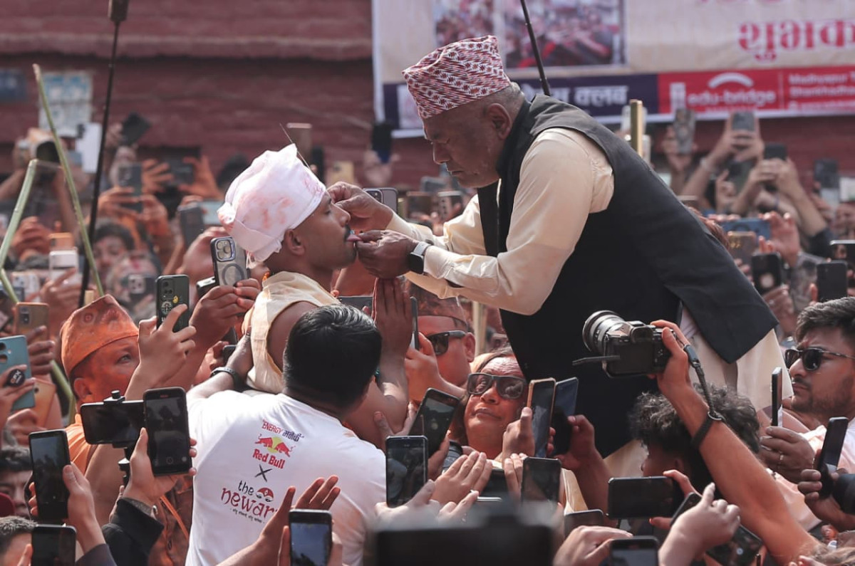 सुजन बाग श्रेष्ठले चौथो पटक छेडे जिब्रो (तस्वीरहरू)
