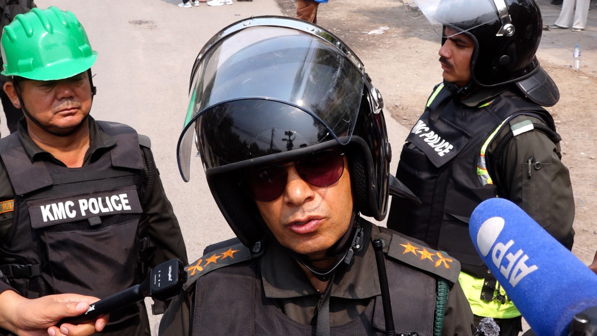 थापाथली सुकुम्बासी बस्तीमा घरबिहीन कोही नभेटिएको महानगरको प्रष्टोक्ति