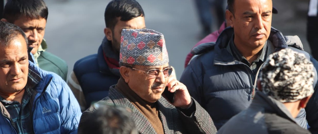 धुम्बाराहीमा खड्का पक्षका नेता जुटे  छलफलमा