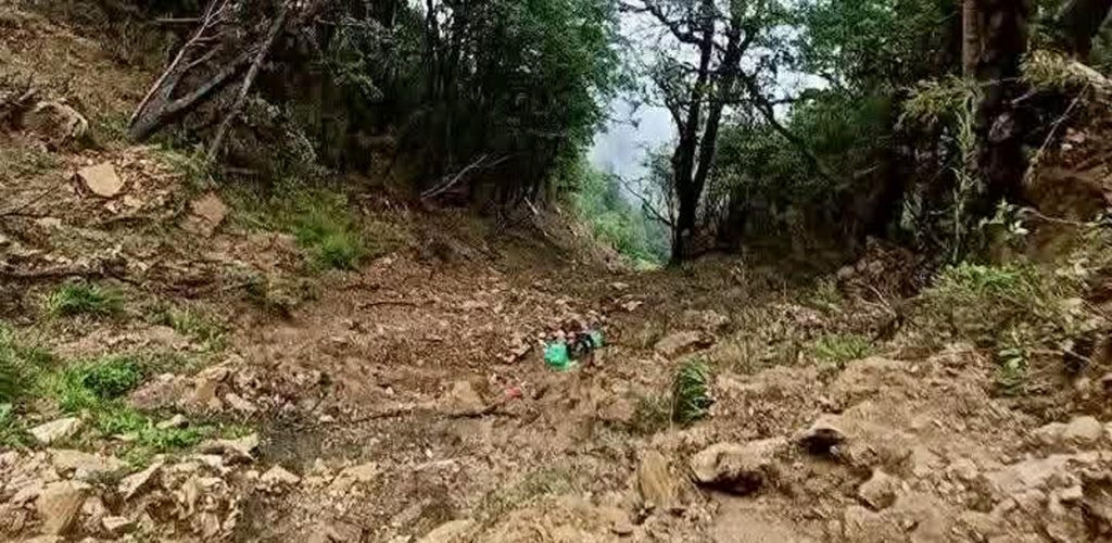 जलजला जिप दुर्घटनामा, १७ जनाको मृत्यु