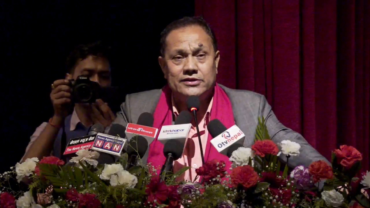 सरकारले ट्रेड युनियन अधिकार खारेज गर्न सक्दैनः योगेन्द्र कुँवर