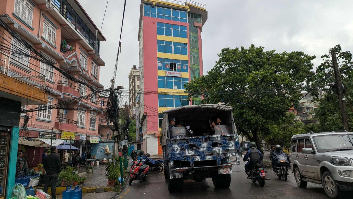 अनामनगरमा आज पनि चल्दै छ डोजर, सुरक्षा व्यवस्था कडा