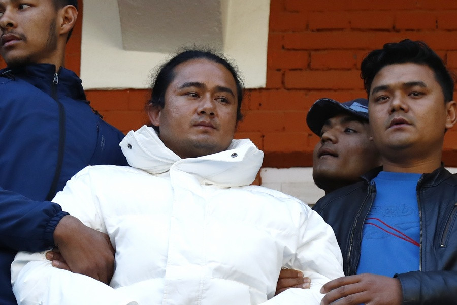 रामबहादुर बम्जनलाई अदालतले दियो सफाइ