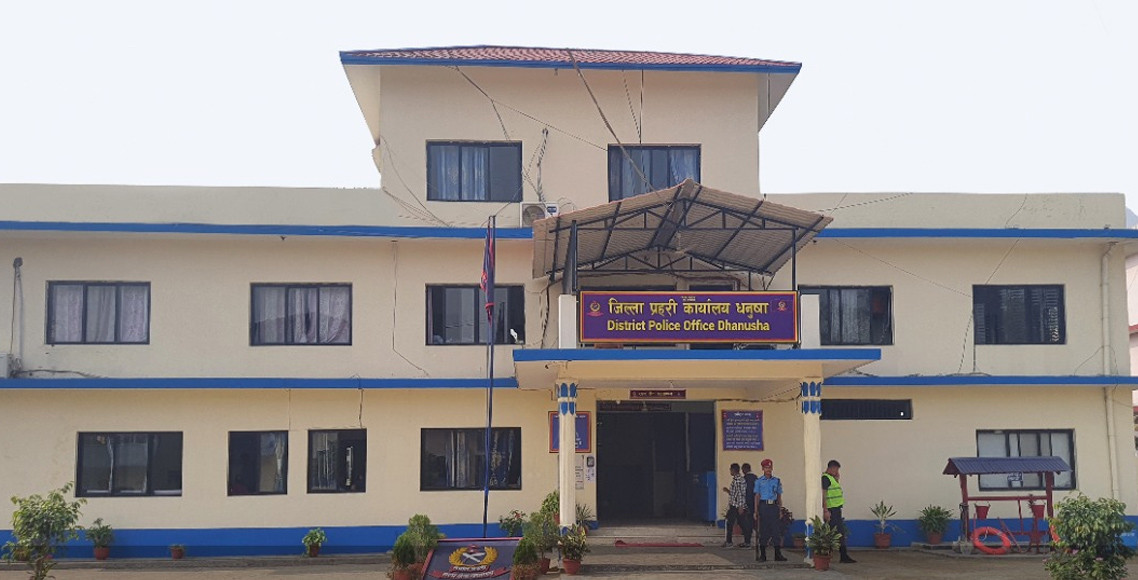 घरमै झुण्डिएको अवस्थामा मृत भेटिए आमाछोरा