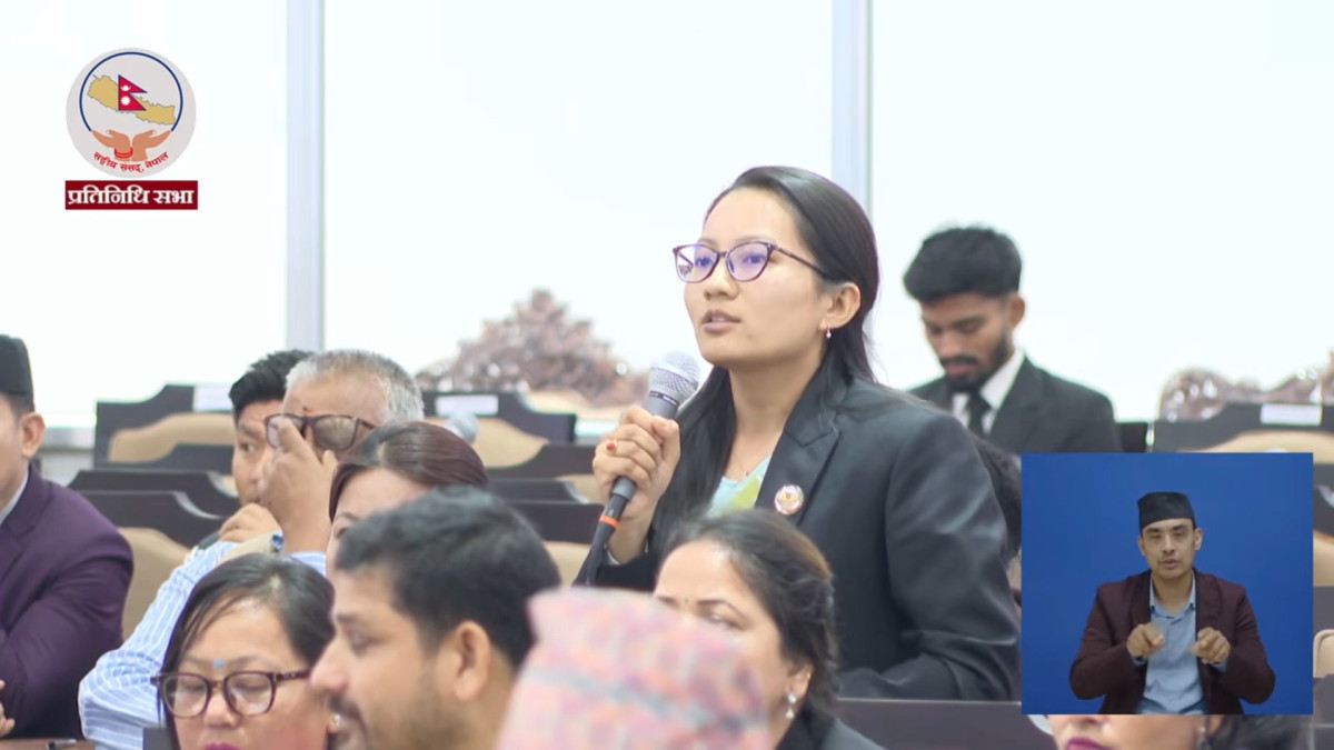 राज्यले महिलासँग सार्वजनिक रूपमा माफी माग्नुपर्छः सांसद गीता गुरुङ