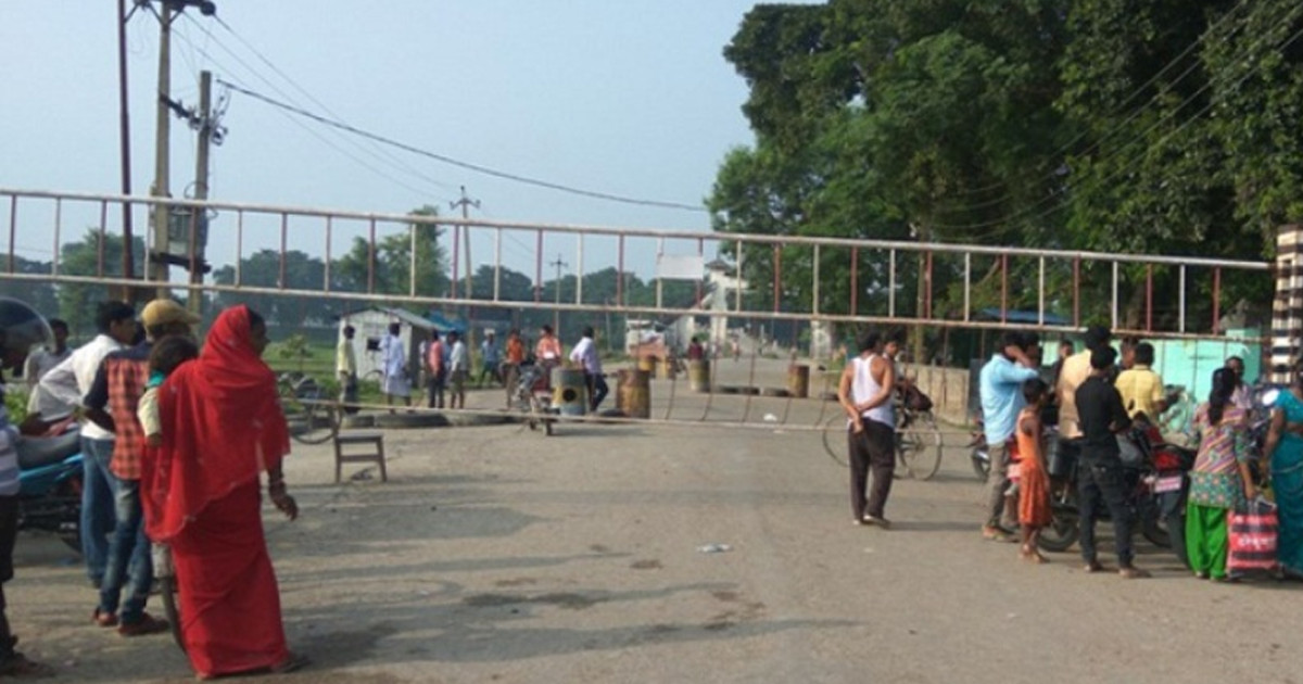 भारतबाट स्थलमार्ग हुँदै आउने यात्रुलाई राहत: ५०० रुपैयाँसम्मको सामानमा भन्सार नलाग्ने