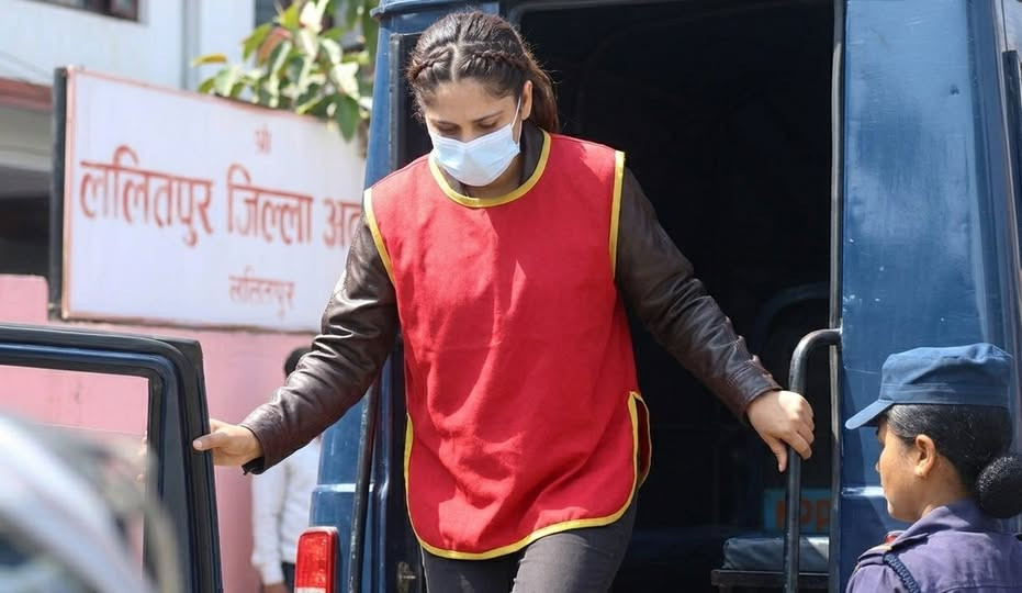 तुलसी अधिकारीविरुद्धको मुद्दामा थुनछेक बहस जारी, आज आदेश आउन सक्ने