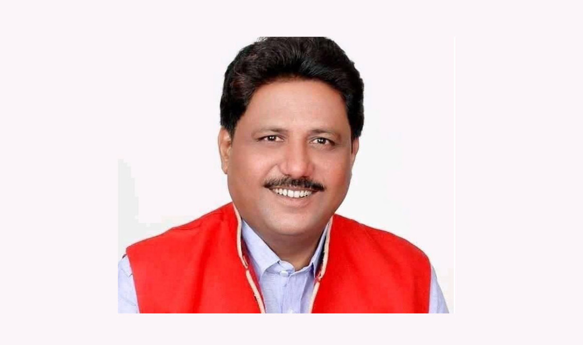 सर्लाहीमा प्रहरीमाथि आक्रमण: पूर्वप्रदेश सांसद अशोक यादवलाई खोज्दै प्रहरी, भतिज र भान्जा पक्राउ