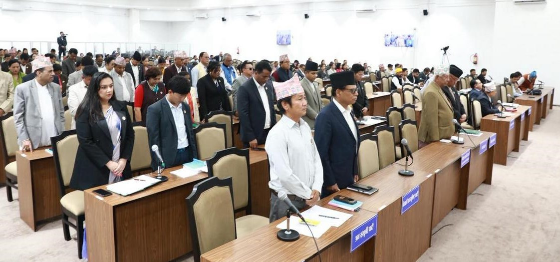 प्रतिनिधिसभामा विपक्षी दलका सांसदहरूले गरे उठेर विरोध