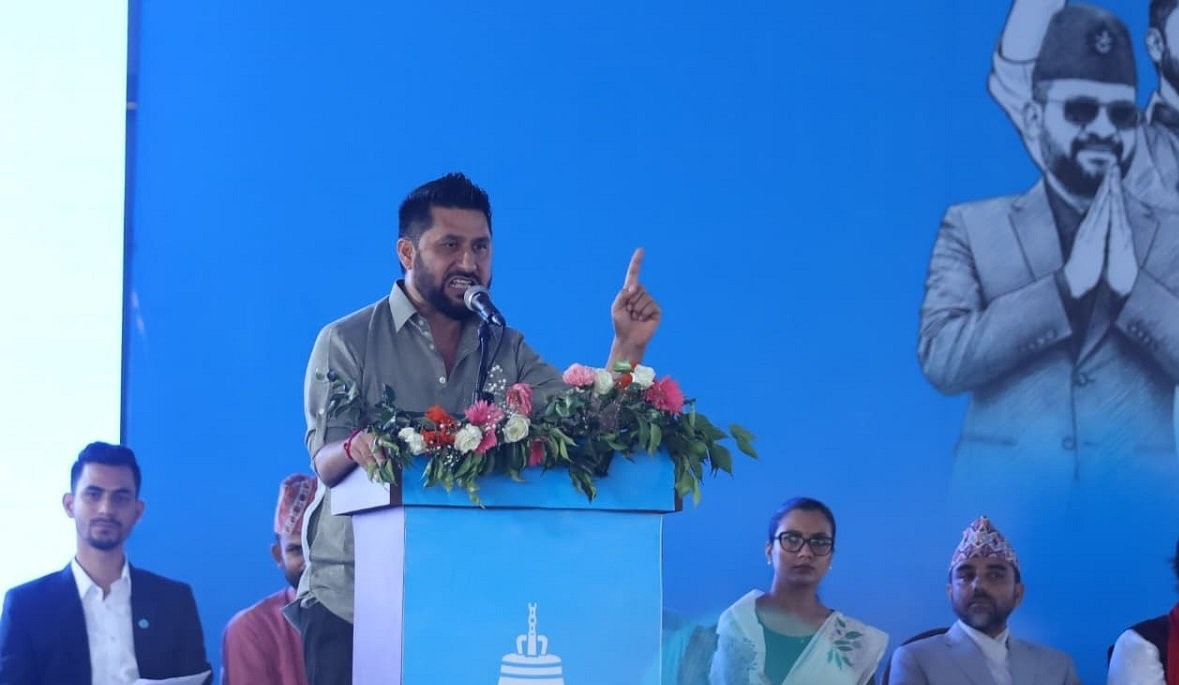 ‘देश रास्वपाको हातमा छ र सुरक्षित छ, तपाईंहरू निर्धक्क हुनुस्’: रवि लामिछाने