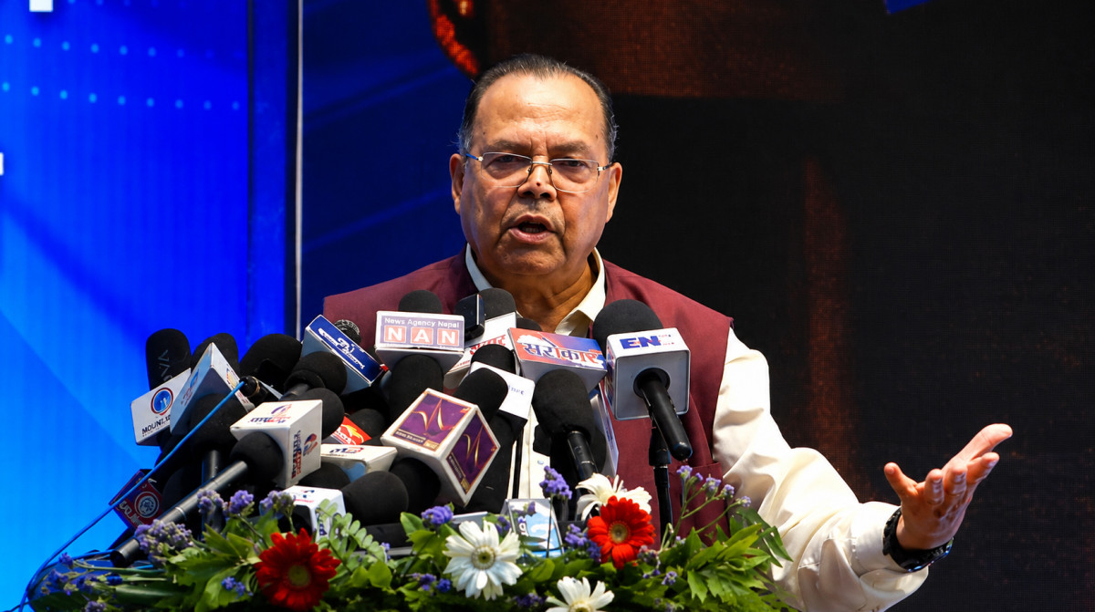 मदन भण्डारीको हत्या कम्युनिस्ट आन्दोलन कमजोर पार्ने षड्यन्त्र थियोः झलनाथ खनाल
